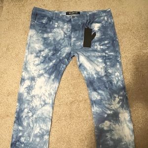 Crazy SEXY Valabasas Sky Blue Size 42 ( New -  NOW Accepting Offers)